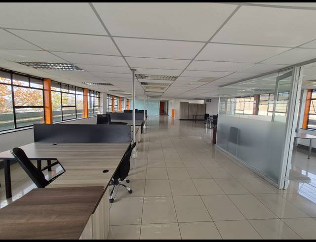 312M² OFFICE TO LET IN RIVONIA